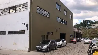4fb7df13-568d-46d2-b5bd-5416171bb5ff.jpg